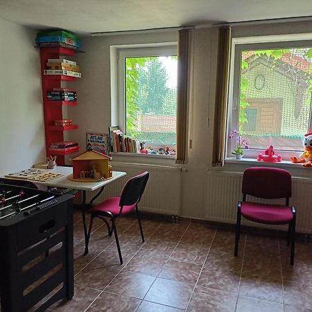 Podhájska Dom V Zahrade酒店 外观 照片